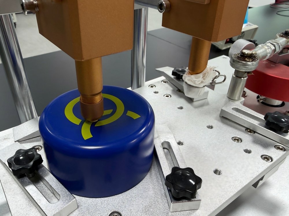 Surface Coating Abrasion Wear Tester Close-up Test