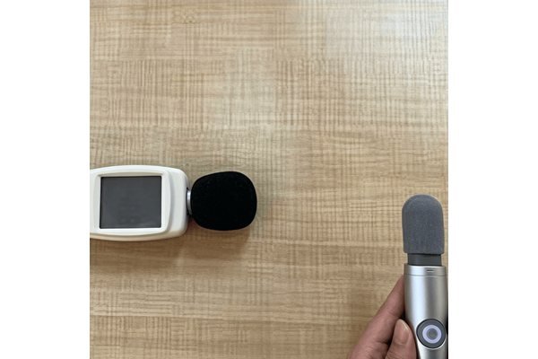 Vibrator noise level test during quality control
