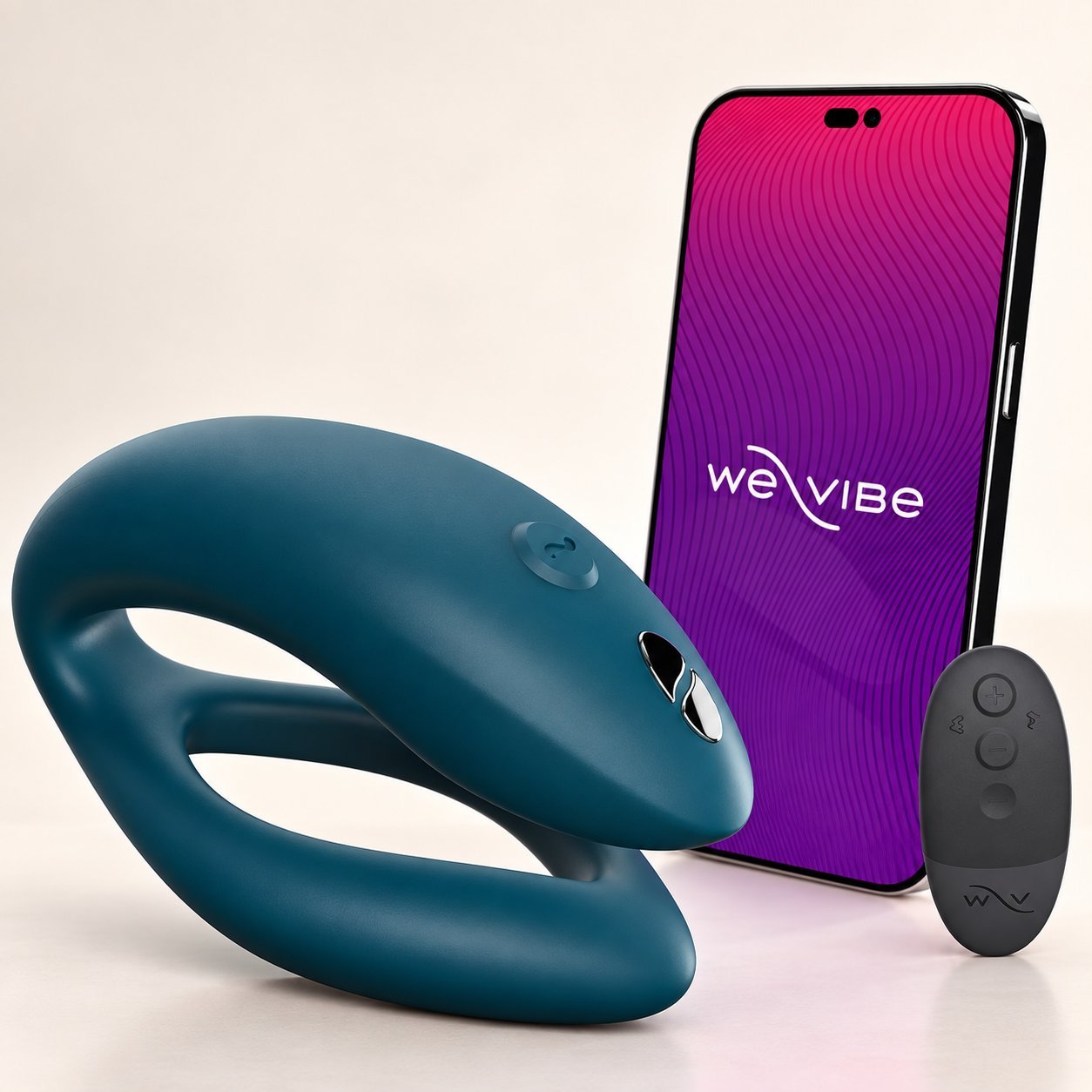 We-Vibe couples vibrator with We-Vibe app Teal We-Vibe couples vibrator with smartphone running the We-Vibe app
