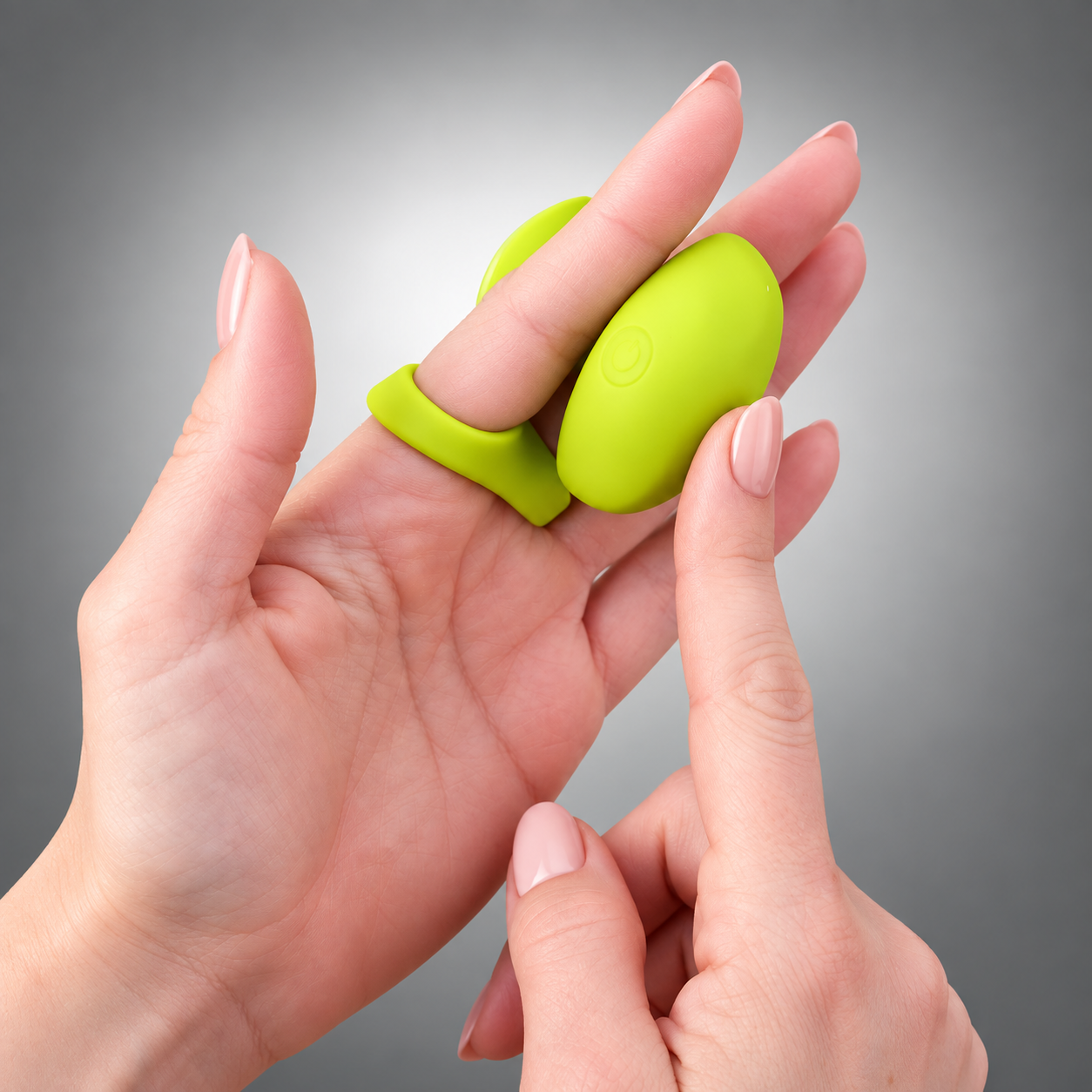 wy0764-lime-finger-vibrator-controls